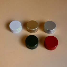 Photo de 5 capsules à vis